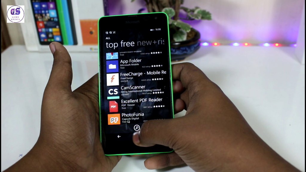 Windows Phones Failed Due To lack of free applications